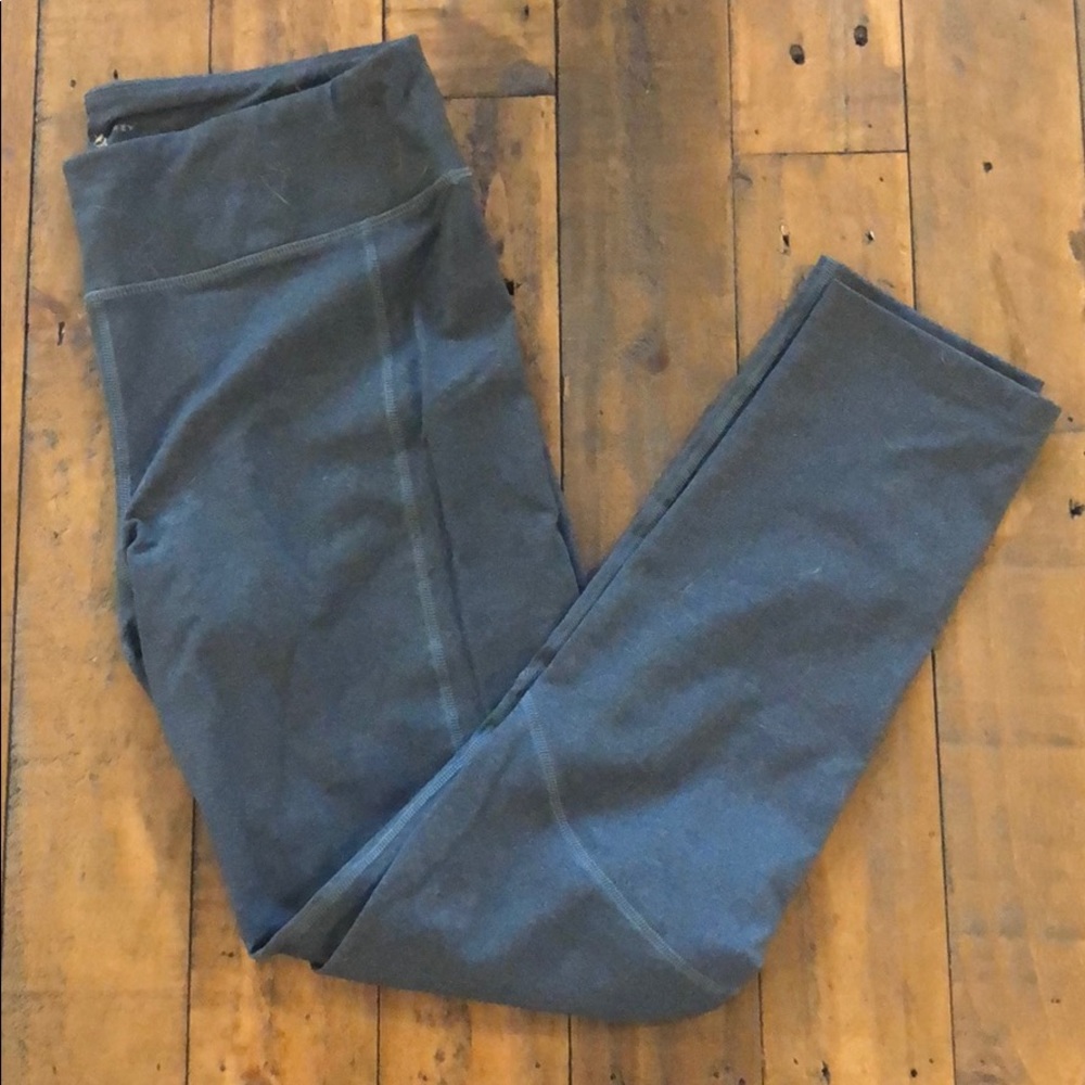 Lou and Grey Active leggings